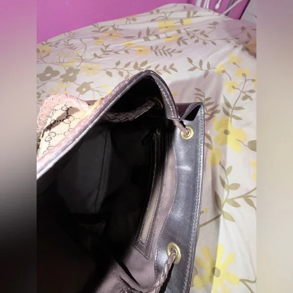 Genuine PreLoved Gucci GG Monogram Canvas, Small, Made in Italy - Picture 10 of 10